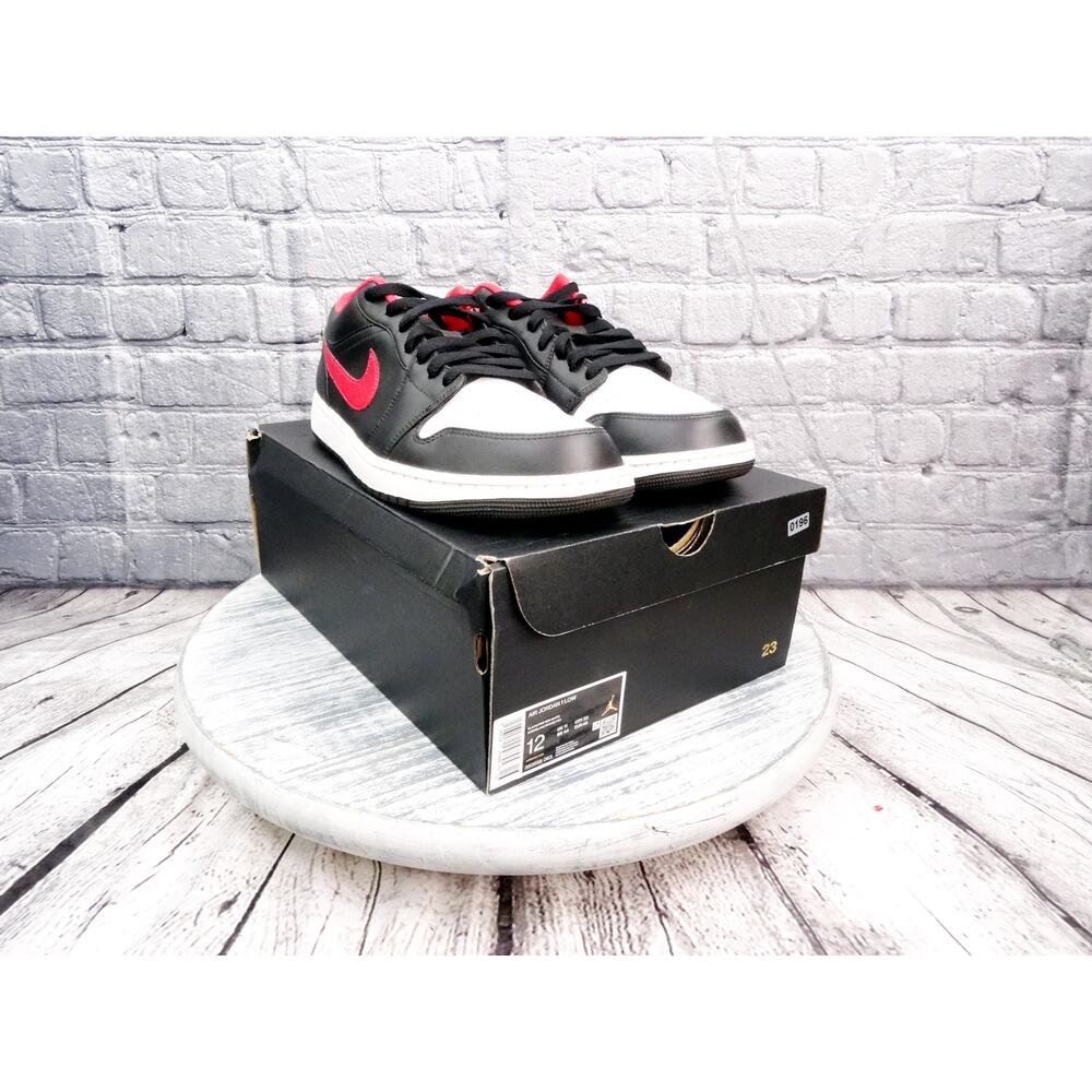 Jordan Air Jordan 1 Low Black/Fire Red-White Men Size 12	 Used OG Box
